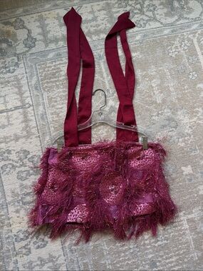 Buru eyelash top